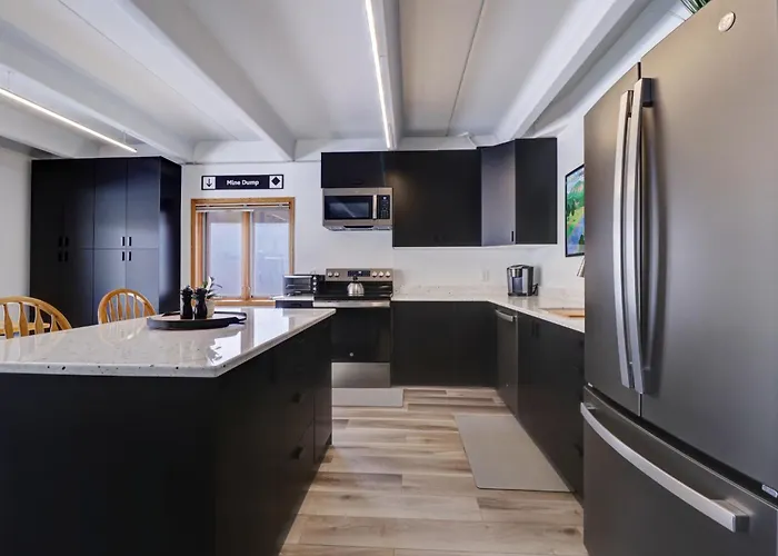 Pg107 Peregrine Apartment
