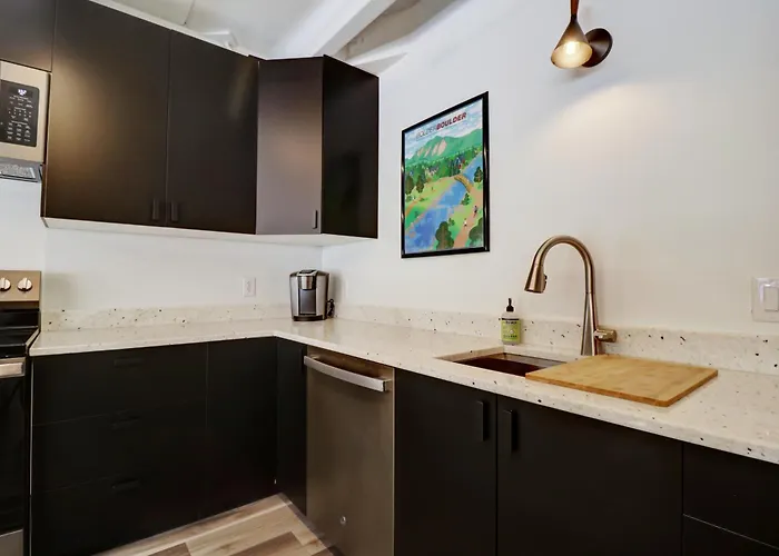 Pg107 Peregrine Apartment